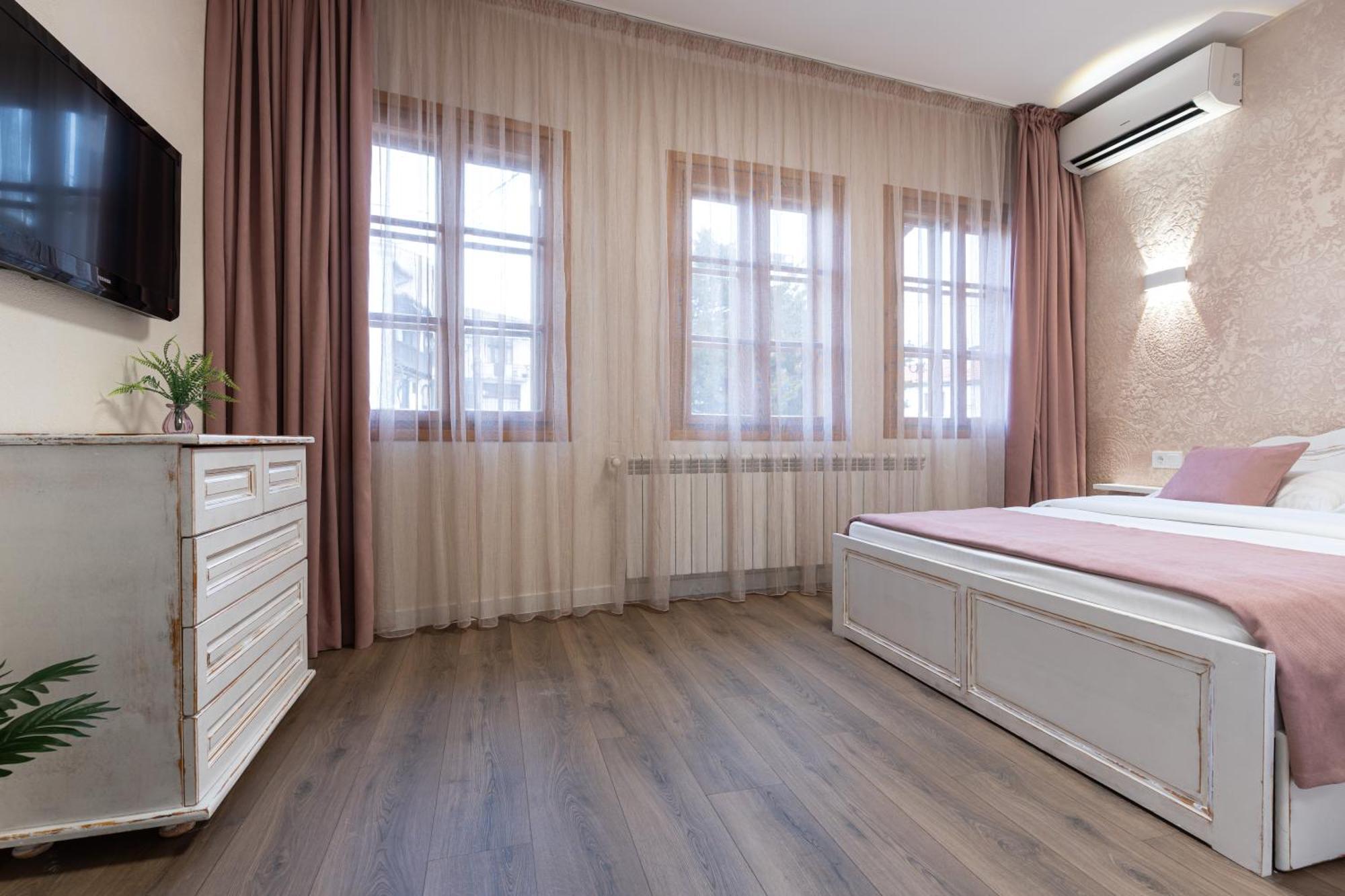 Guest House Divna Veliko Tarnovo Luaran gambar